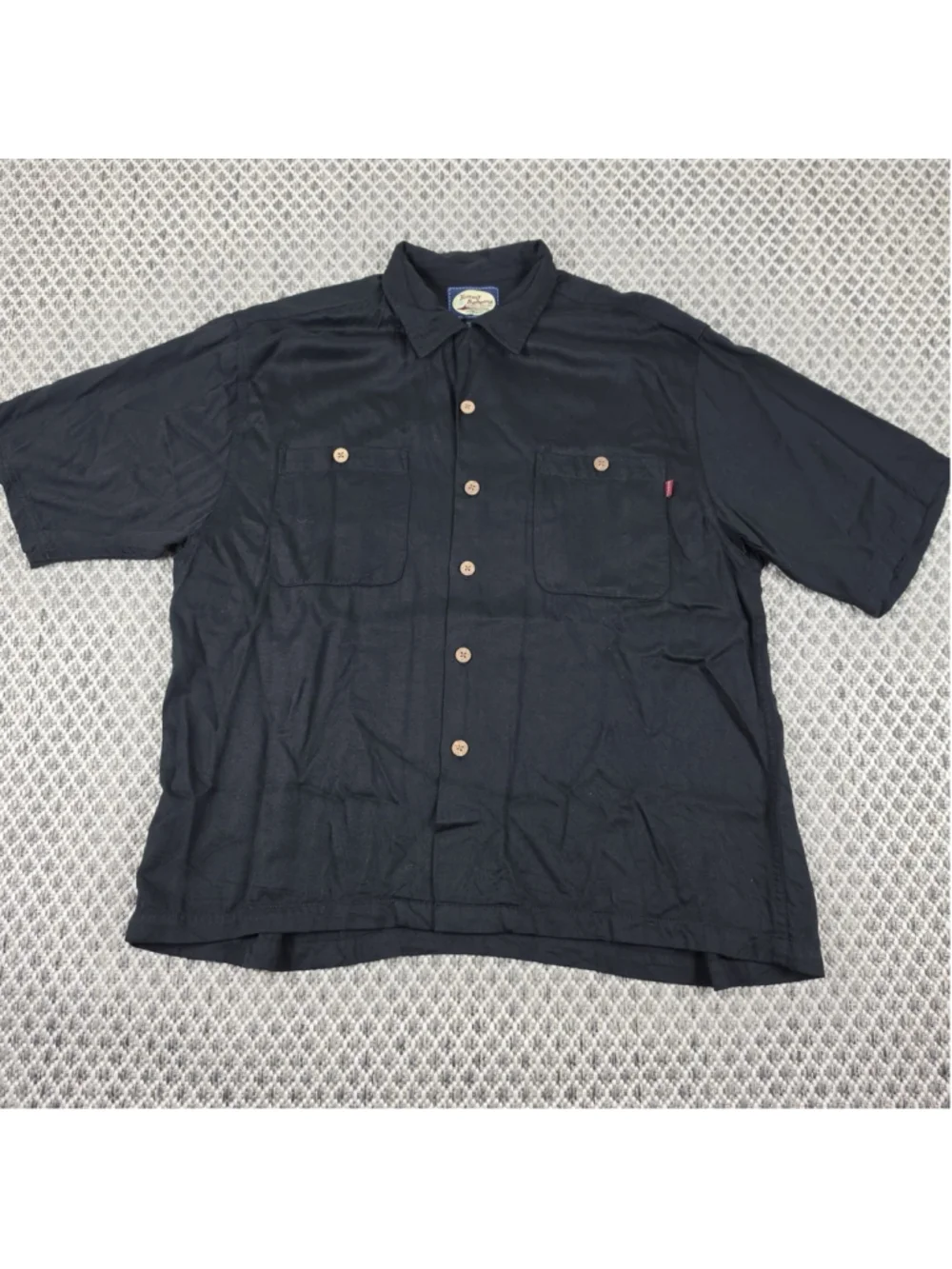 Vintage Tommy Bahama Relax Black Rayon Camp Shirt Embroidered Back Mens M - Picture 2 of 8